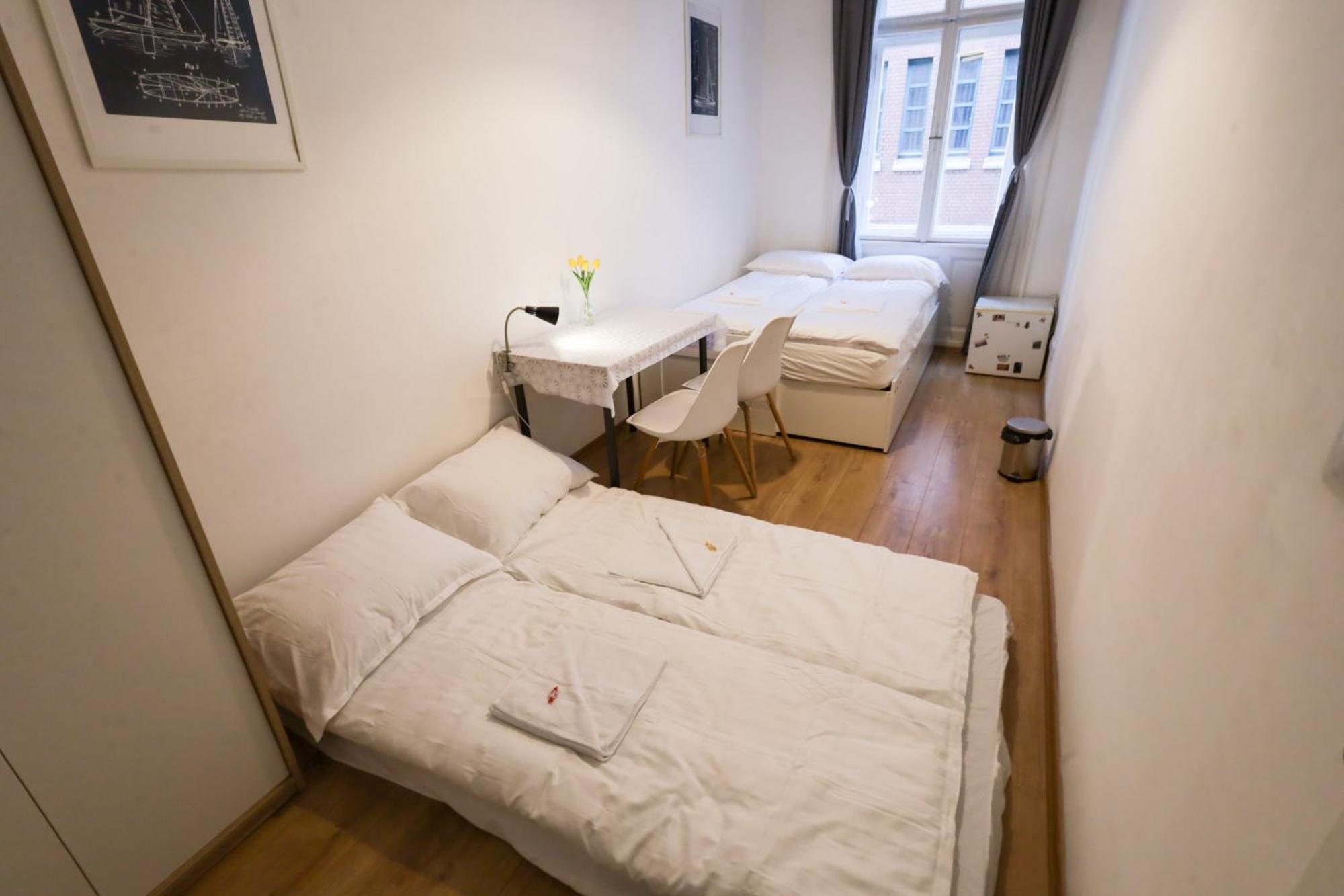 Pest-Port Apartment 4 Rooms For 16 Person 부다페스트 외부 사진